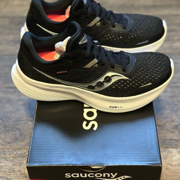 Saucony Ride 16 Black Womens - Picture 2 of 11